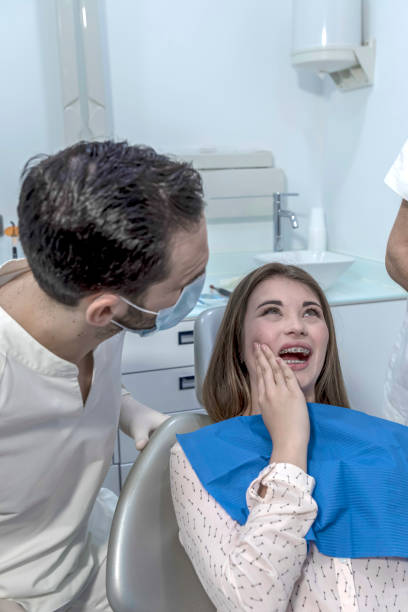 Best Emergency Tooth Extraction in Terra Bella, CA